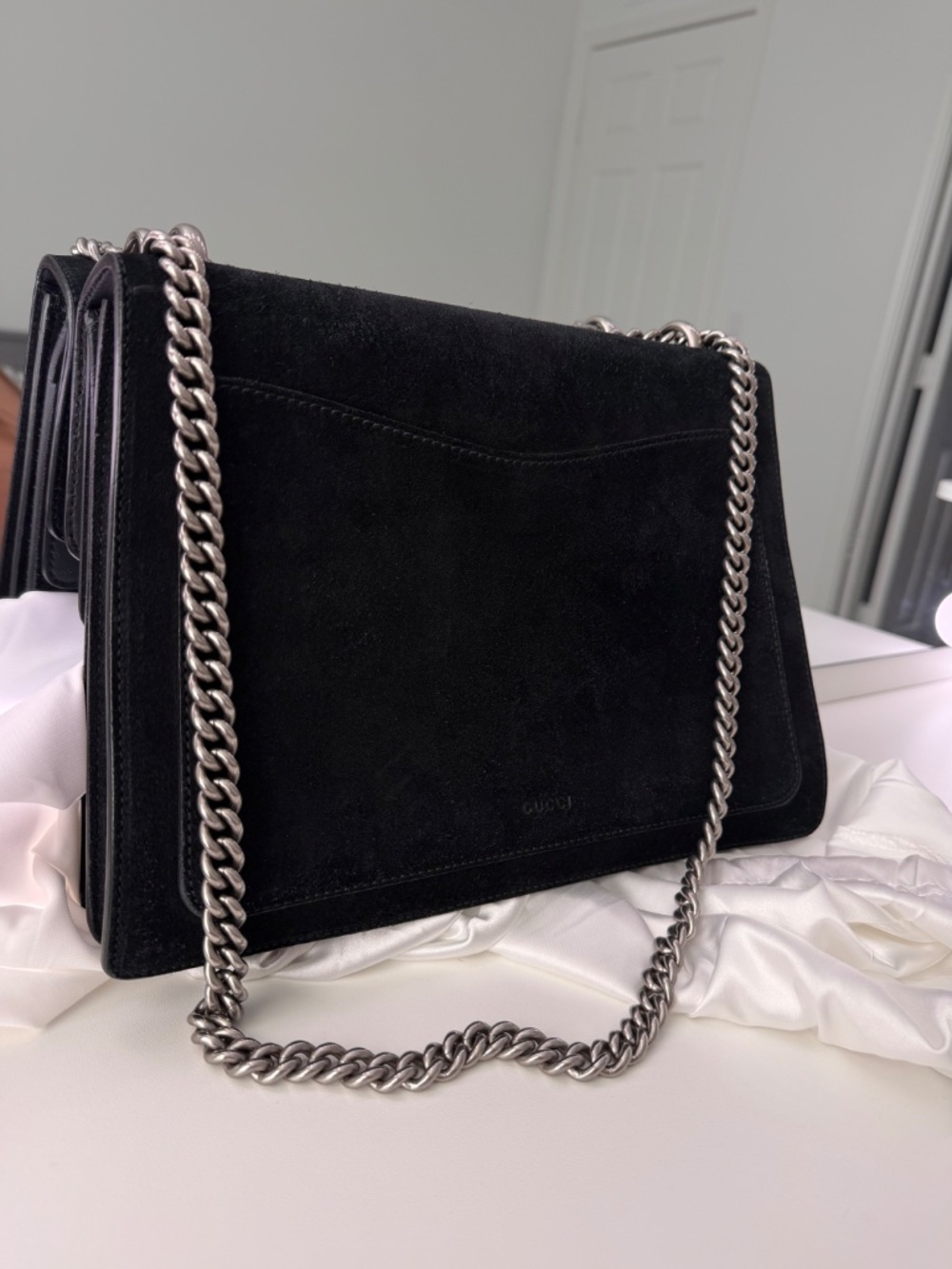 Authentic Gucci Dionysus Medium Black Velvet Shoulder Bag - Picture 8 of 12